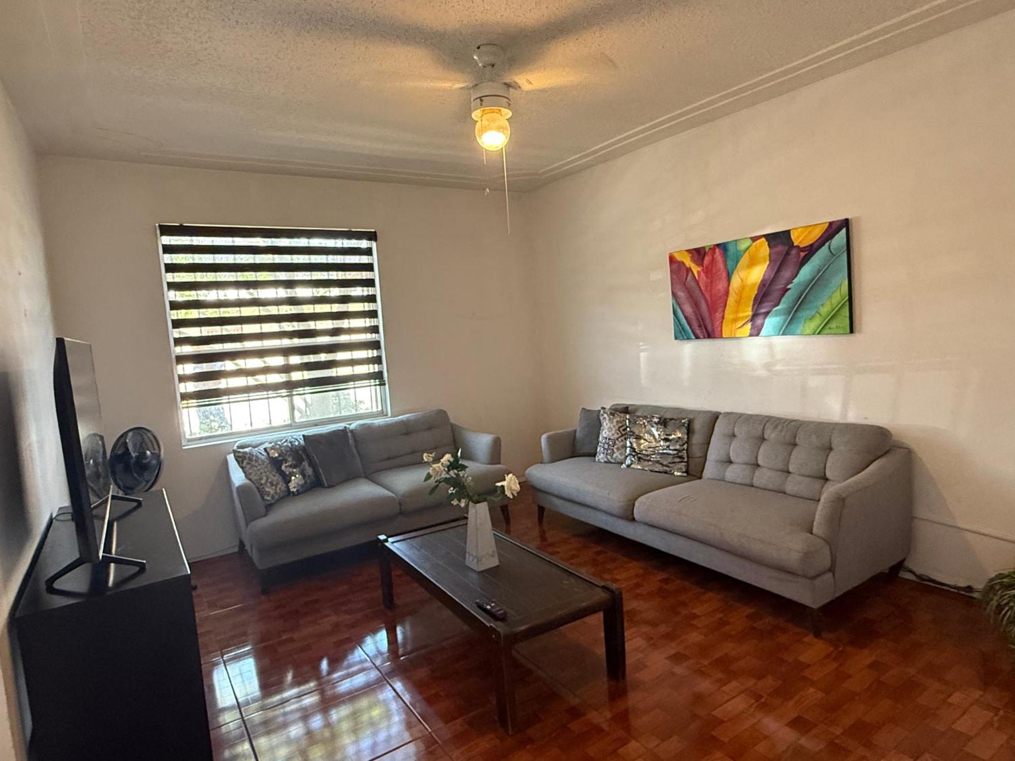 Bonanza Casa De Huespedes Apartment Ciudad Juarez Luaran gambar