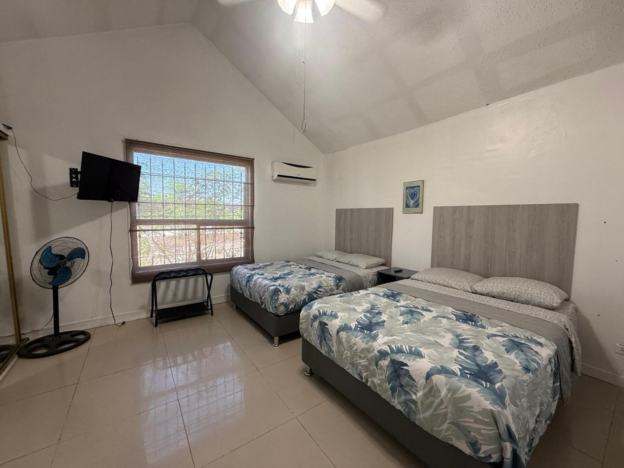 Bonanza Casa De Huespedes Apartment Ciudad Juarez Luaran gambar